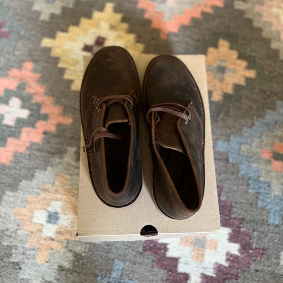 Men's Bushacre 2 Chukka Boots in Beeswax leather from Clark's - Picture 3 of 11